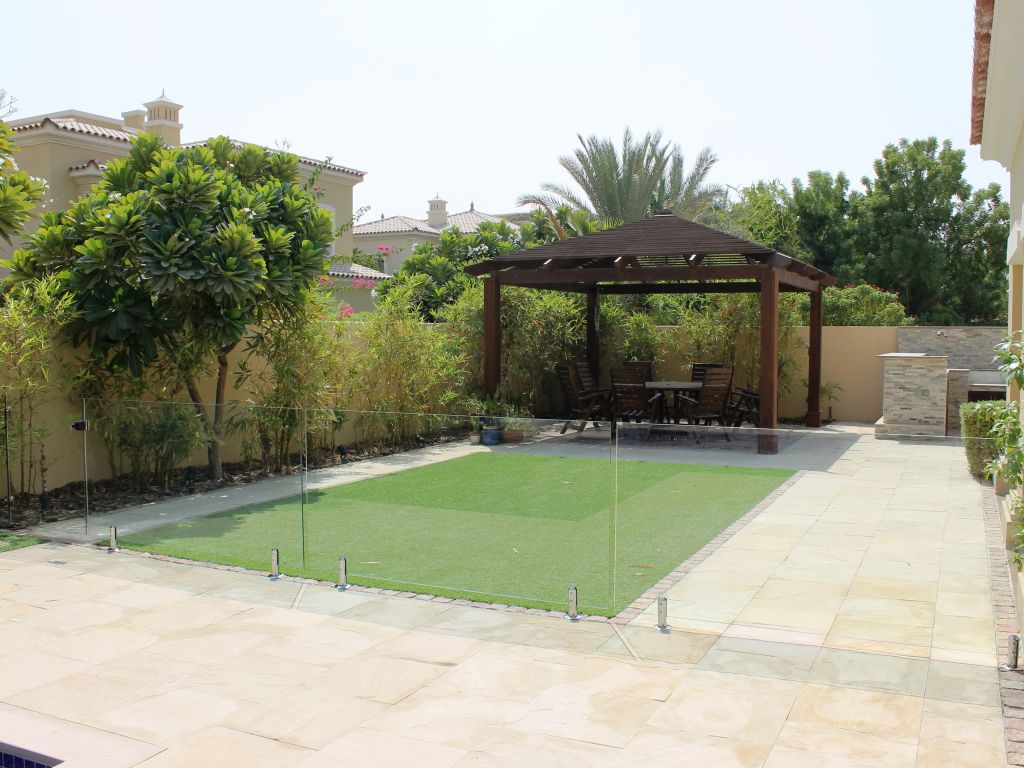 Glass Pool Fencing Arabian Ranches Dubai 008